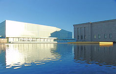The Foundation also supports a range of arts organisations including the Nelson-Atkins Musem of Arts.